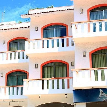 Clara 5Th Avenue Hotell Playa del Carmen Exteriör bild