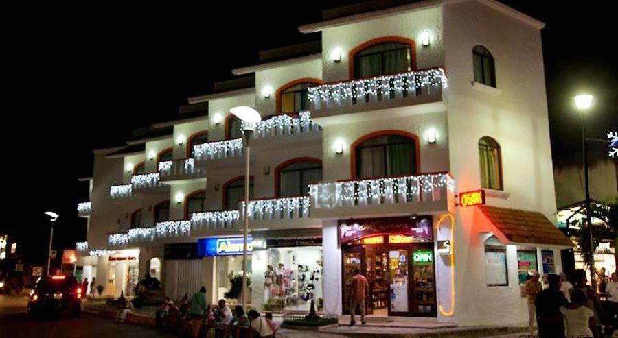 Clara 5Th Avenue Hotell Playa del Carmen Exteriör bild