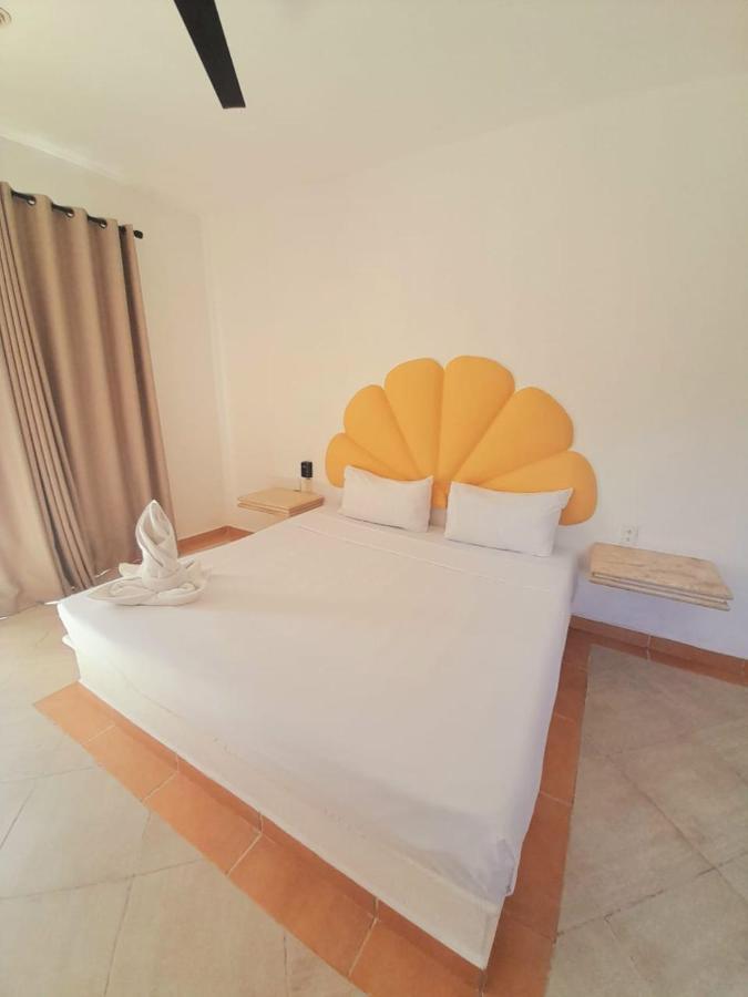 Clara 5Th Avenue Hotell Playa del Carmen Exteriör bild